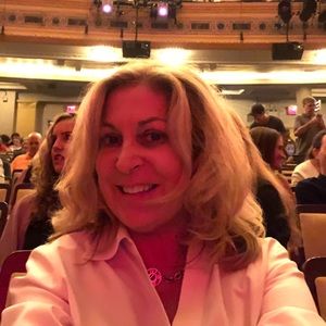 Meet your Posher, Linda